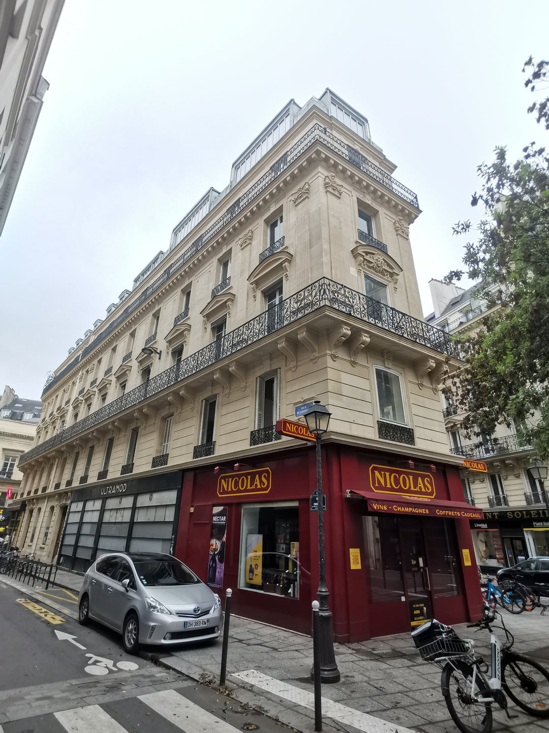 Retour d'expérience réemploi sur un Immeuble Haussmannien de la CARAC rue de Choiseul Paris 2 - Backacia