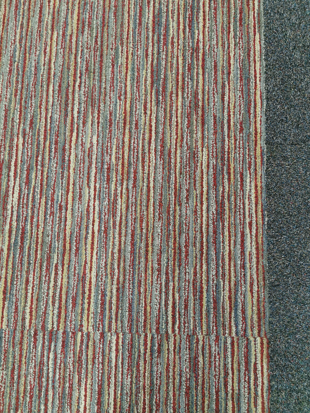 Dalle de moquette rayée - Backacia