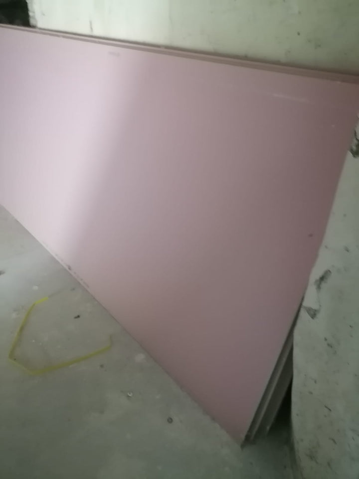 35 Plaques de plâtres diverses - surplus - Backacia