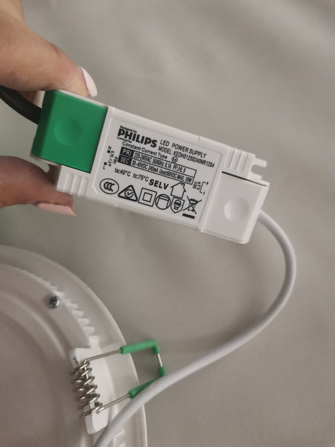 utf-8''60333d68-cf03-4a1f-964b-f29c35ddbf36.jpg