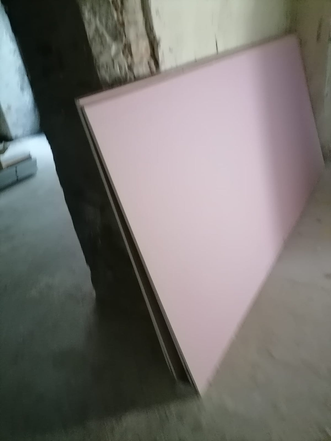 35 Plaques de plâtres diverses - surplus - Backacia