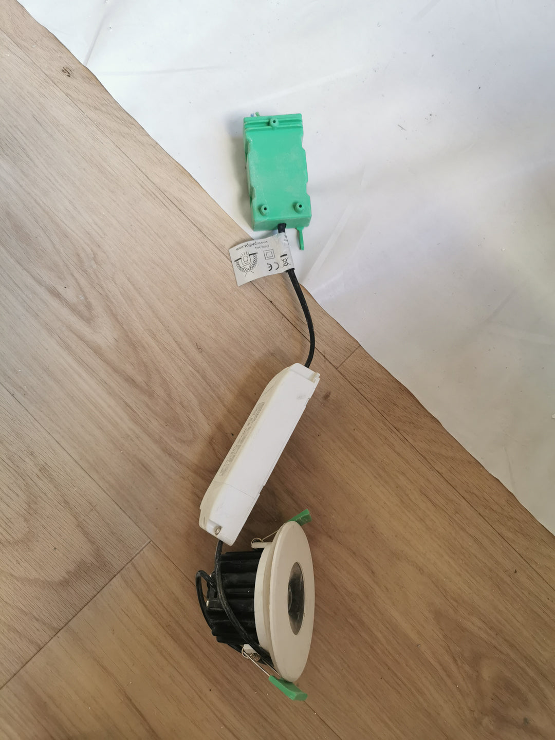 utf-8''65398c32-11e9-4033-aec0-e27bf5666c1d.jpg