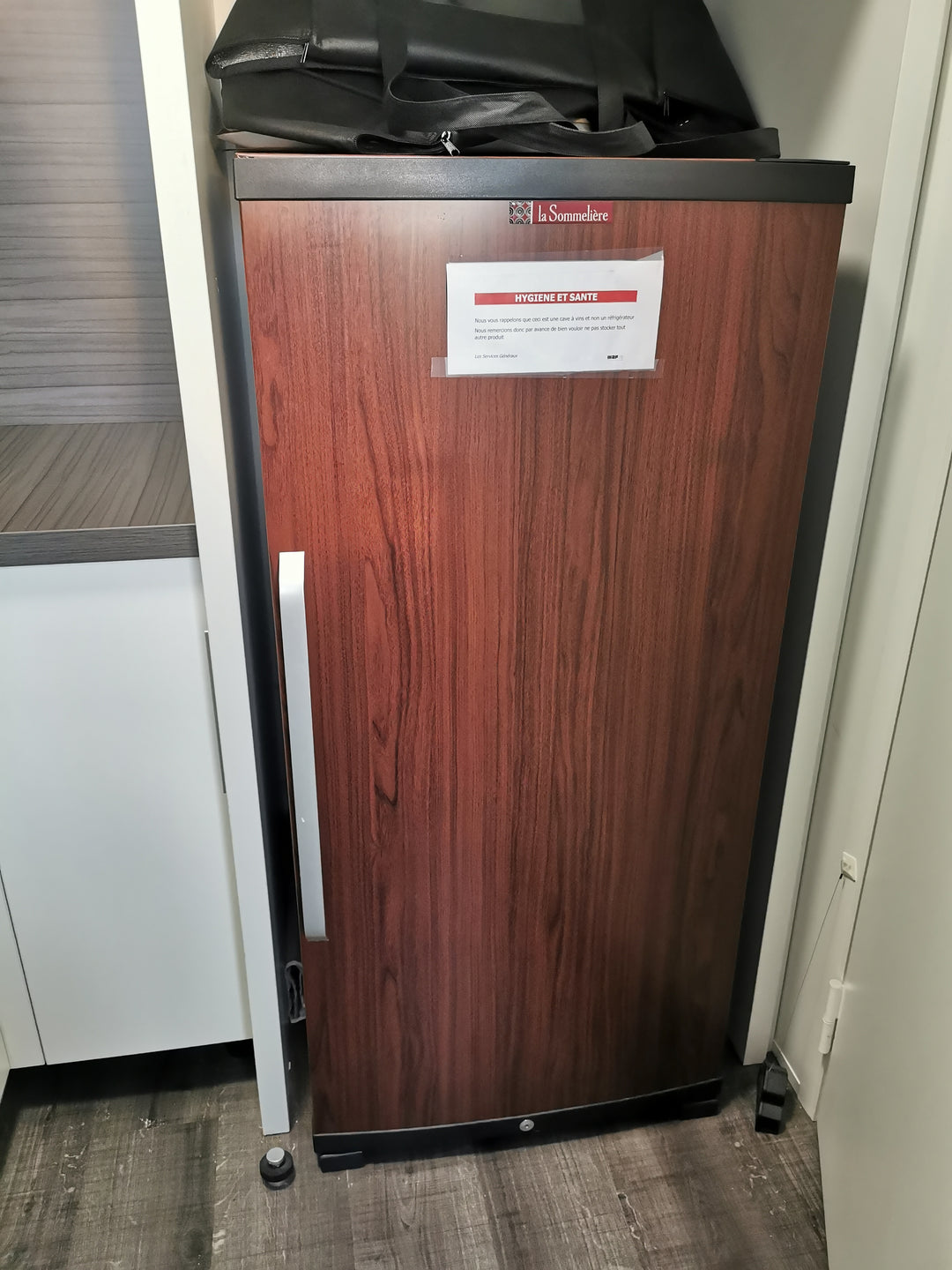 Cave de vieillissement La Sommelière - Backacia