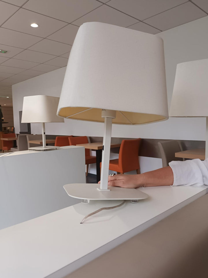 Lampe Faro Barcelona - Backacia